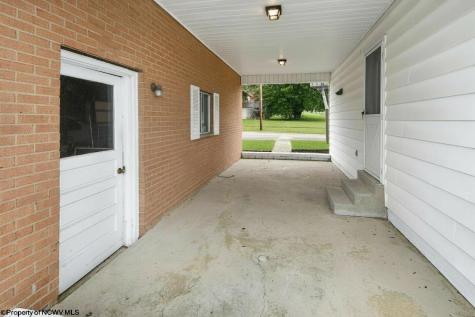 1005 Saxman Street Barrackville WV 26559
