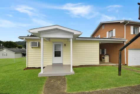 1005 Saxman Street Barrackville WV 26559