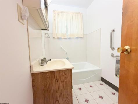 1005 Saxman Street Barrackville WV 26559