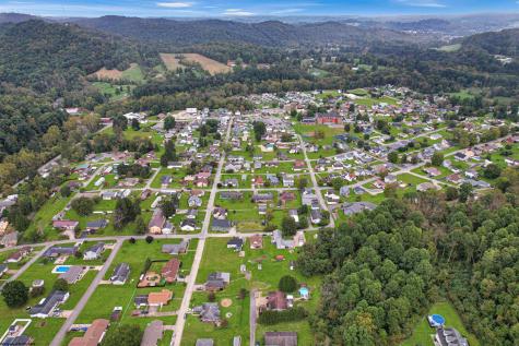 1005 Saxman Street Barrackville WV 26559