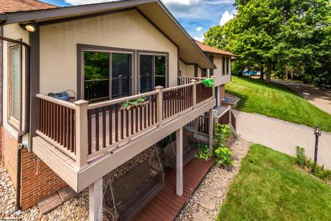 5 Cedarwood Drive Morgantown WV 26505