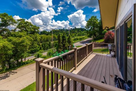 5 Cedarwood Drive Morgantown WV 26505