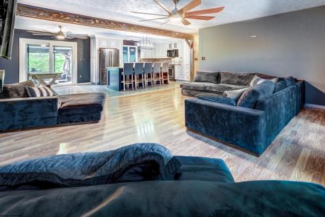5 Cedarwood Drive Morgantown WV 26505