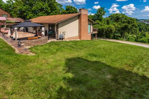 5 Cedarwood Drive Morgantown WV 26505