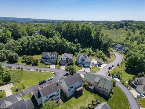 183 Donna Avenue Morgantown WV 26505
