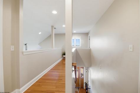 183 Donna Avenue Morgantown WV 26505