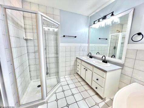 2061 Pinecrest Drive Morgantown WV 26505
