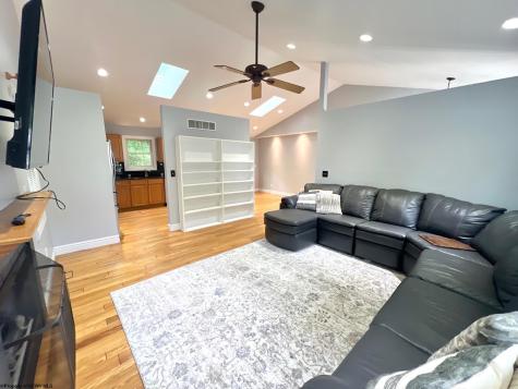 2061 Pinecrest Drive Morgantown WV 26505