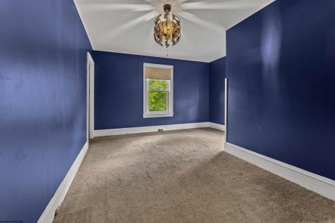 846 Maple Avenue Grafton WV 26354