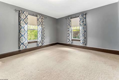 846 Maple Avenue Grafton WV 26354