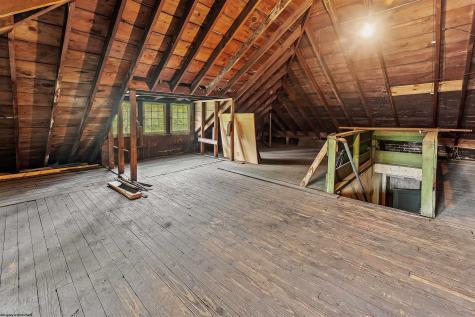 846 Maple Avenue Grafton WV 26354