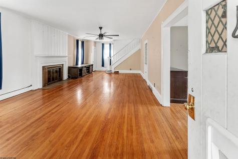 846 Maple Avenue Grafton WV 26354