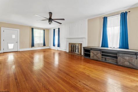 846 Maple Avenue Grafton WV 26354