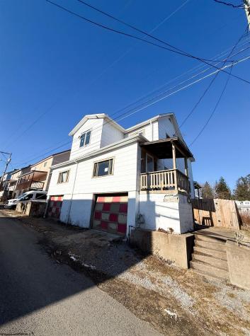 22 Freeland Street Fairmont WV 26554