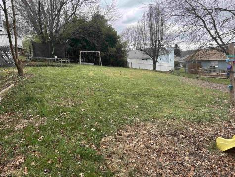 121 Diamond Court Morgantown WV 26505