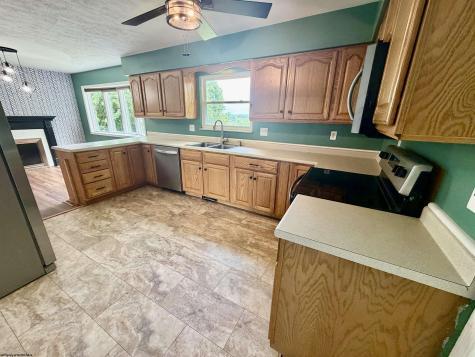 121 Diamond Court Morgantown WV 26505