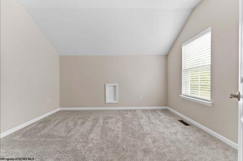 378 Lexington Circle Bridgeport WV 26330