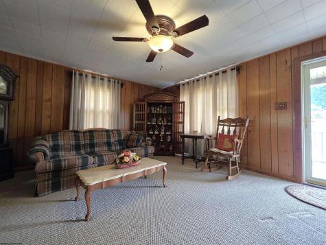 202 Main Street Idamay WV 26576