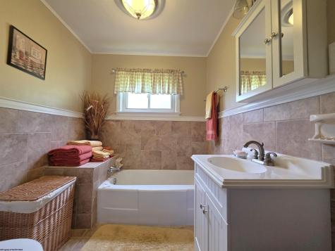 202 Main Street Idamay WV 26576