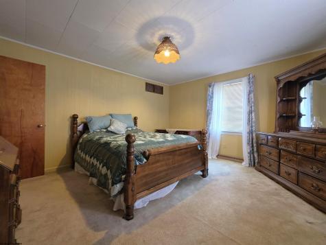 202 Main Street Idamay WV 26576
