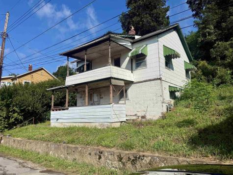 432 School Street Barrackville WV 26554