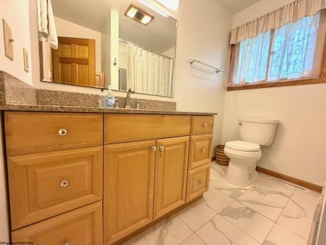 822 Kingwood Pike Morgantown WV 26508