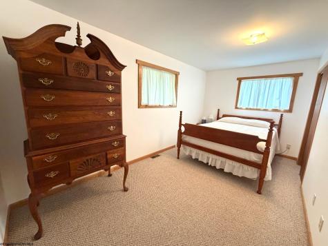 822 Kingwood Pike Morgantown WV 26508