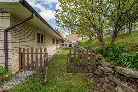 822 Kingwood Pike Morgantown WV 26508