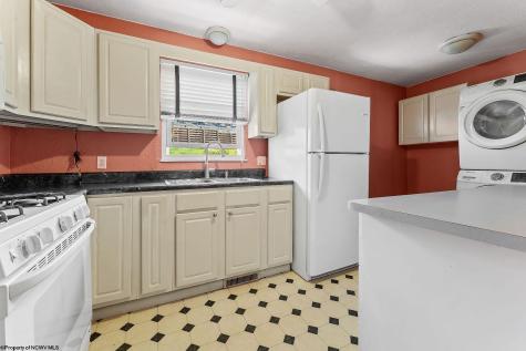 1125 Bell Run Road Fairmont WV 26554