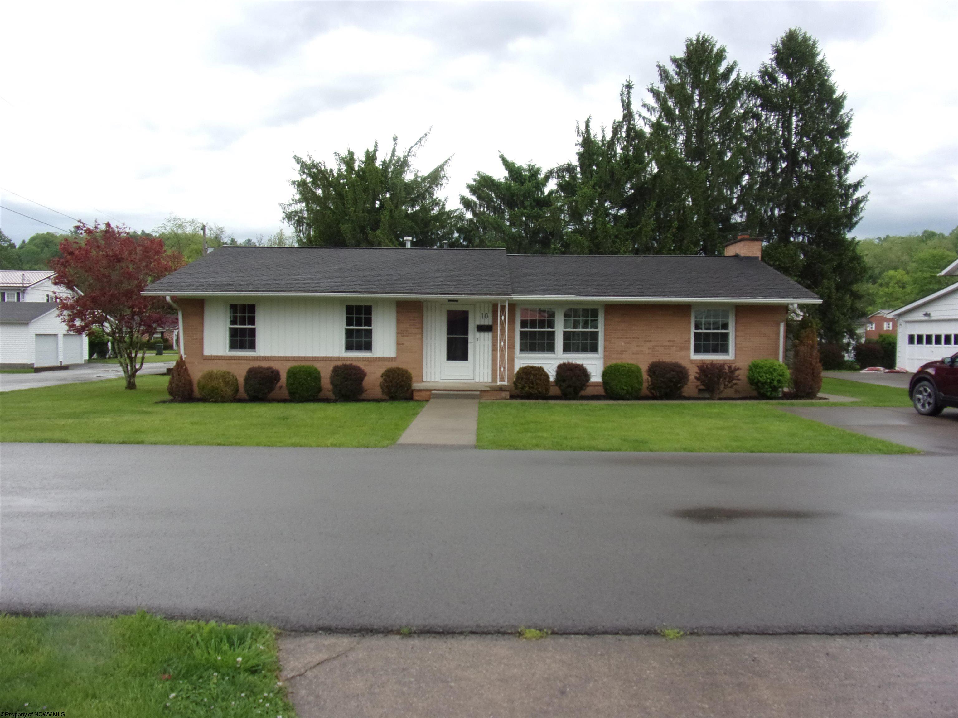10 Myrna Street Buckhannon WV 26201