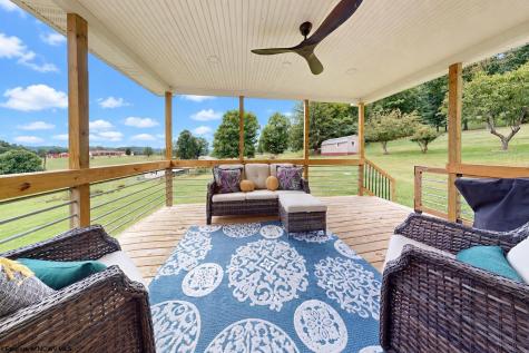 81 White Pine Drive Fairmont WV 26554