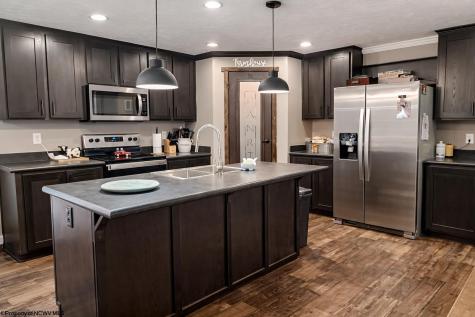 84 Thorne Drive Rivesville WV 26588