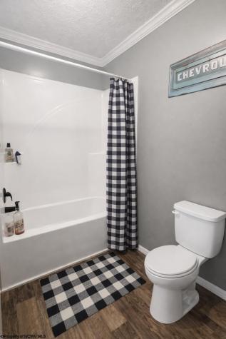 84 Thorne Drive Rivesville WV 26588