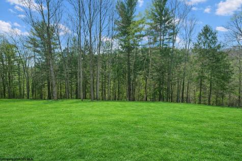 84 Thorne Drive Rivesville WV 26588