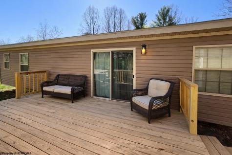 84 Thorne Drive Rivesville WV 26588