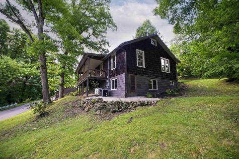 135 Camden Road Fairmont WV 26554-2433