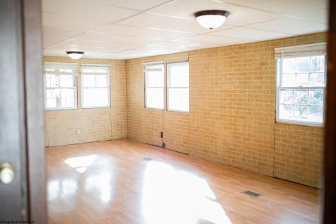 445 Center Street Morgantown WV 26505