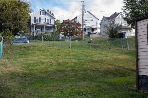 445 Center Street Morgantown WV 26505