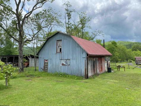 8705 Glady Fork Road Bowden WV 26254