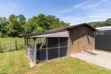 8 Fowler Road Jane Lew WV 26378