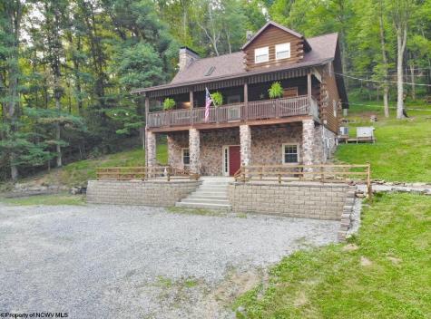 1134 Turkey Run Road Grafton WV 26354