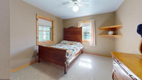 1134 Turkey Run Road Grafton WV 26354
