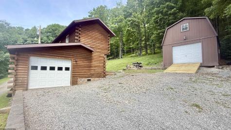 1134 Turkey Run Road Grafton WV 26354