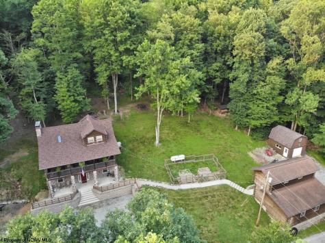 1134 Turkey Run Road Grafton WV 26354