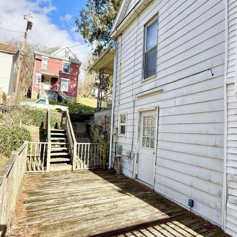 284 View Avenue Fairmont WV 26554