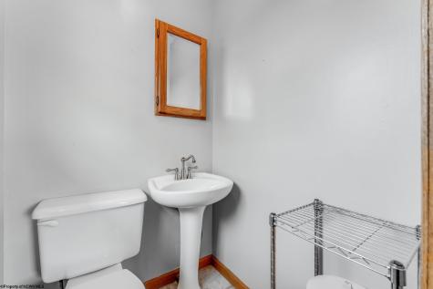 64 Long Street Hambleton WV 26269