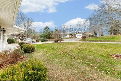 64 Long Street Hambleton WV 26269