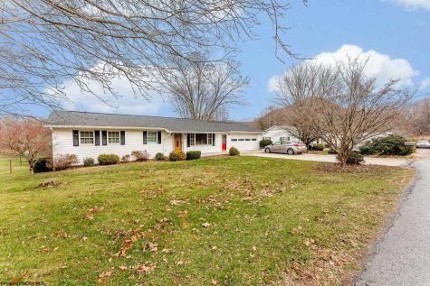 64 Long Street Hambleton WV 26269