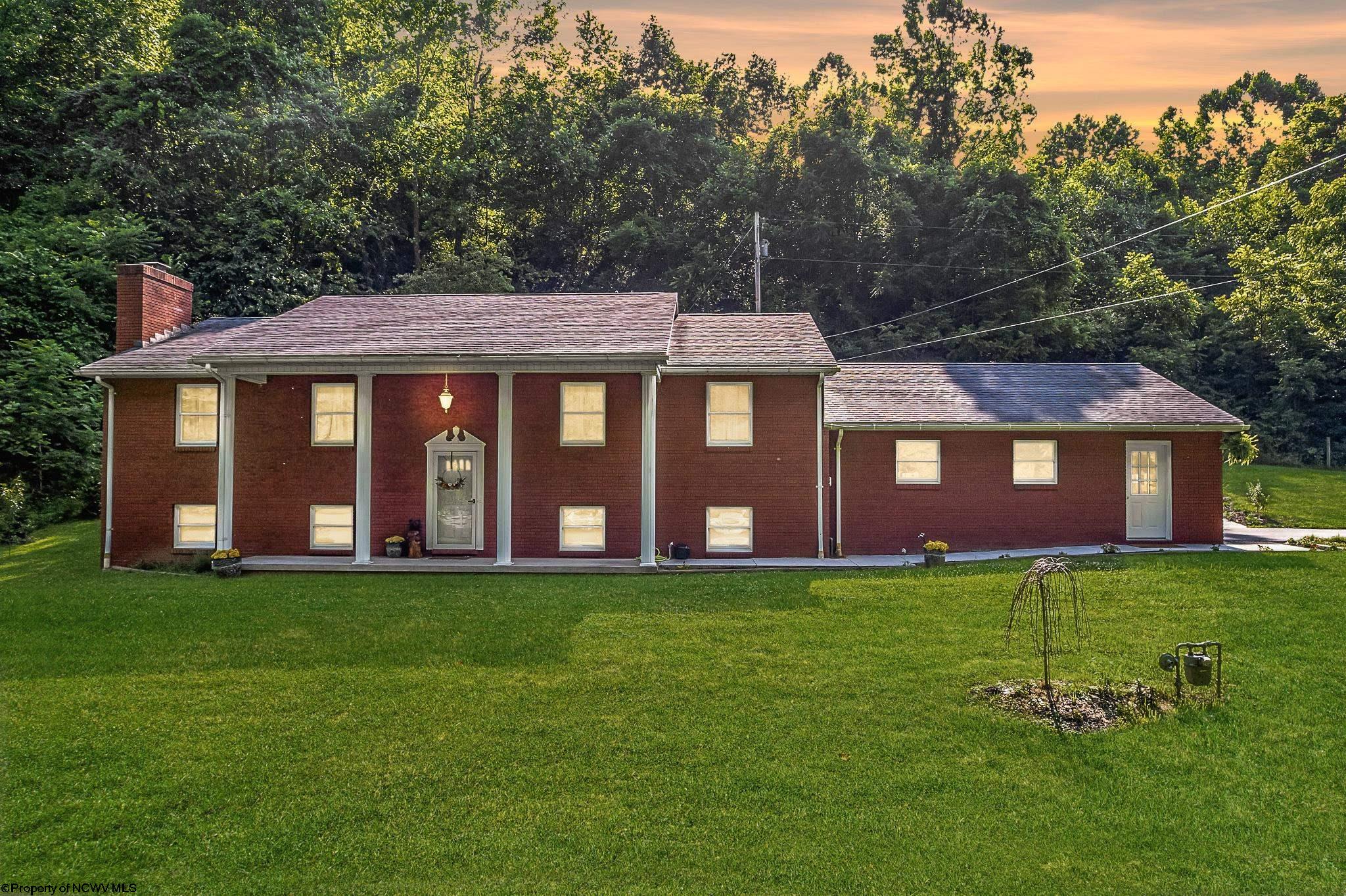 6090 Fairmont Road Rivesville WV 26588
