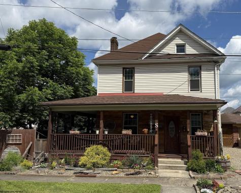 15 Locust Street Elkins WV 26241